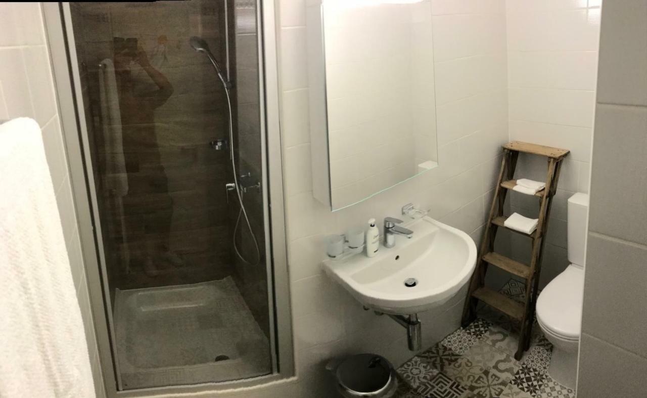 Large Studio Near Epfl And Lausanne City Center Ecublens  Buitenkant foto