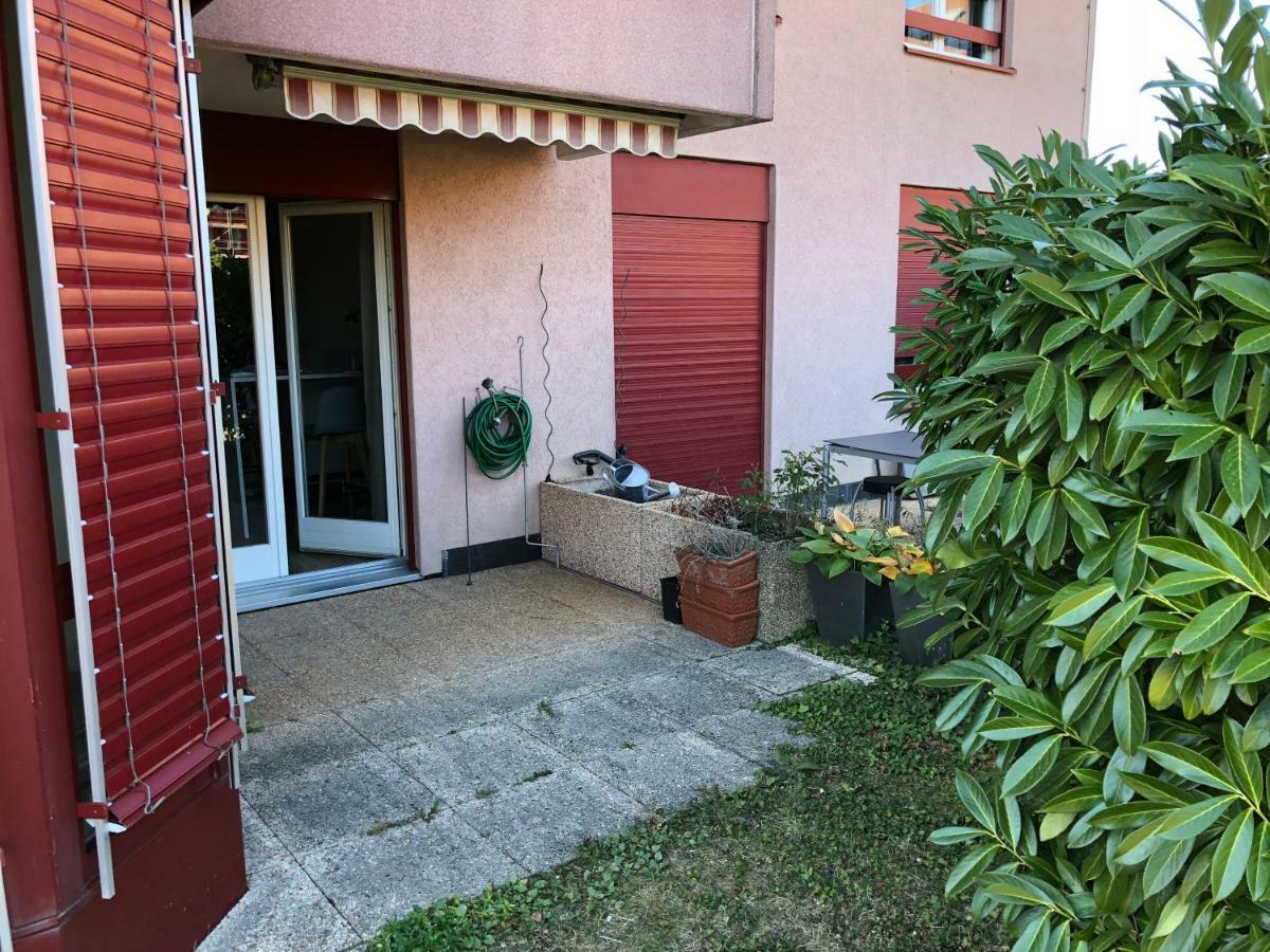 Large Studio Near Epfl And Lausanne City Center Ecublens  Buitenkant foto